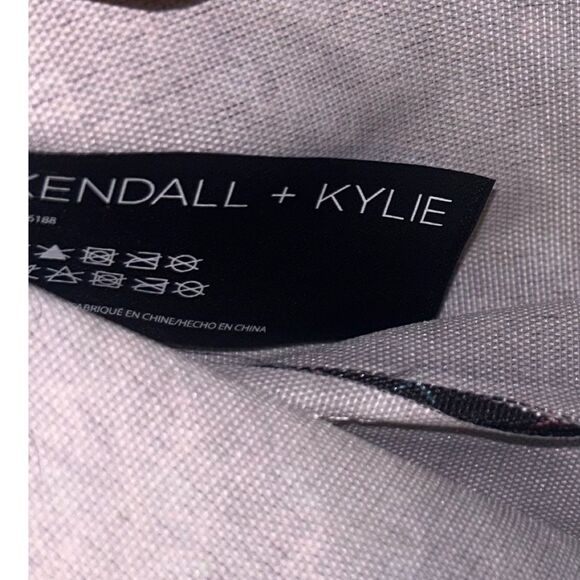 KENDALL & KYLIE Canvas BLACK BAG make up bag/brush bag ONLY!. Sold out online! - Picture 4 of 4